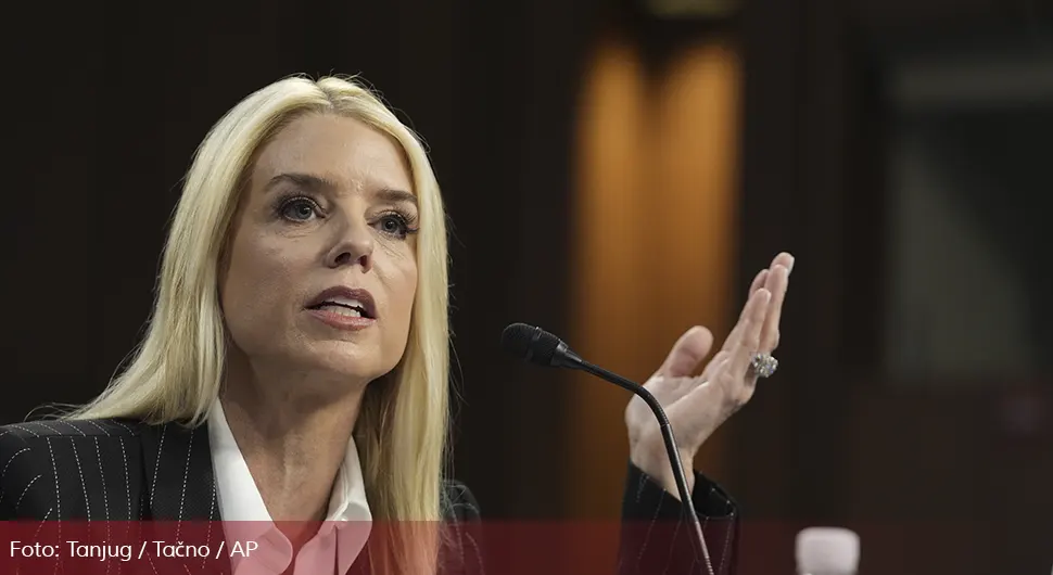 Трамп смијенио Пем Бонди