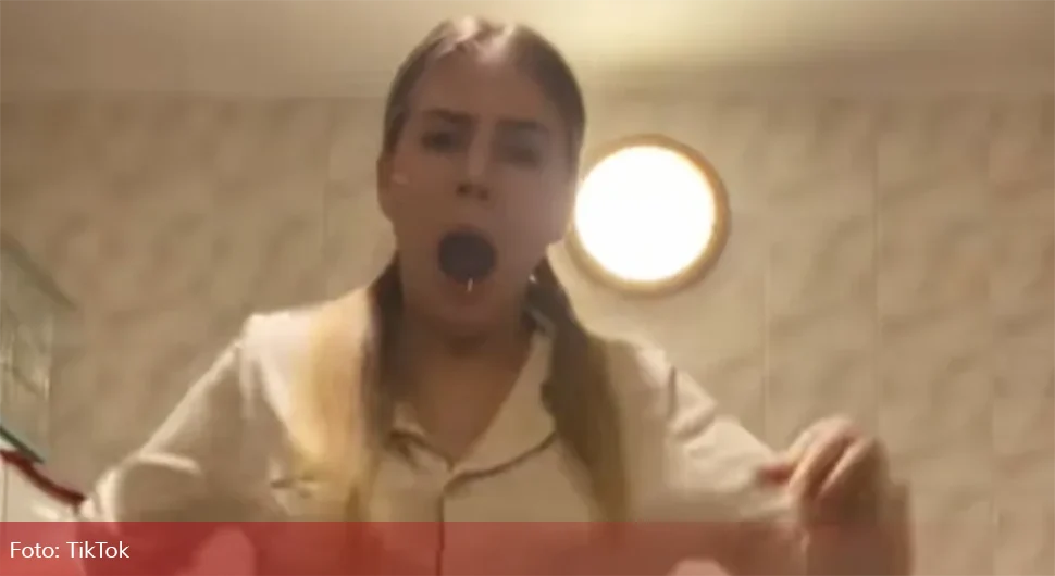 Дјевојка доживјела хорор док је спремала шарана: Тресла се од шока, снимак има 79 милиона прегледа