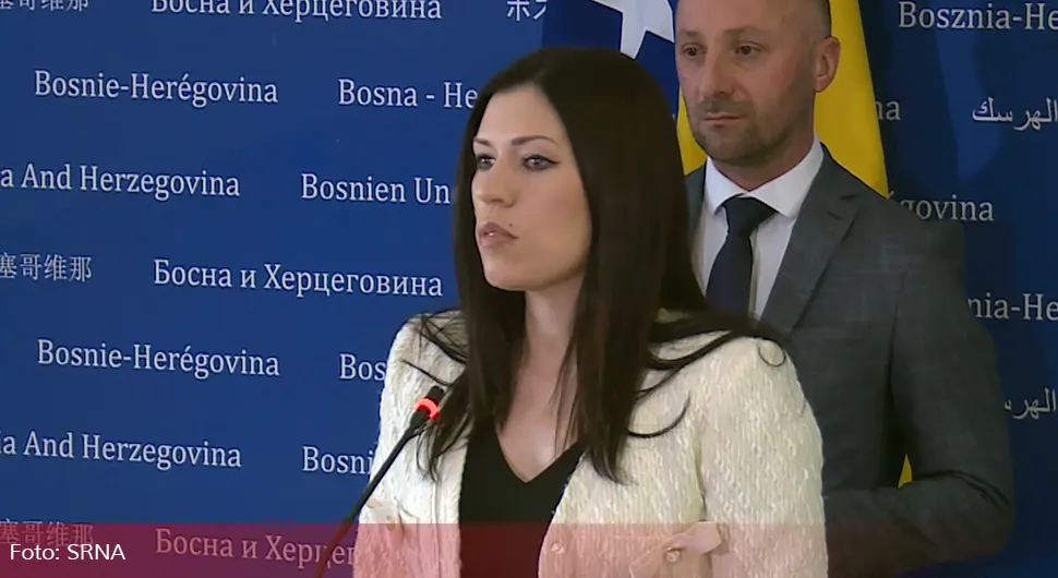 ''Бабаљ напустио гласање да се не би конфронтирао са политичким партнером Конаковићем''