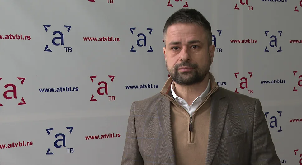 Амиџић о састанку СНСД-а и Тројке: Имамо границу испод које не можемо