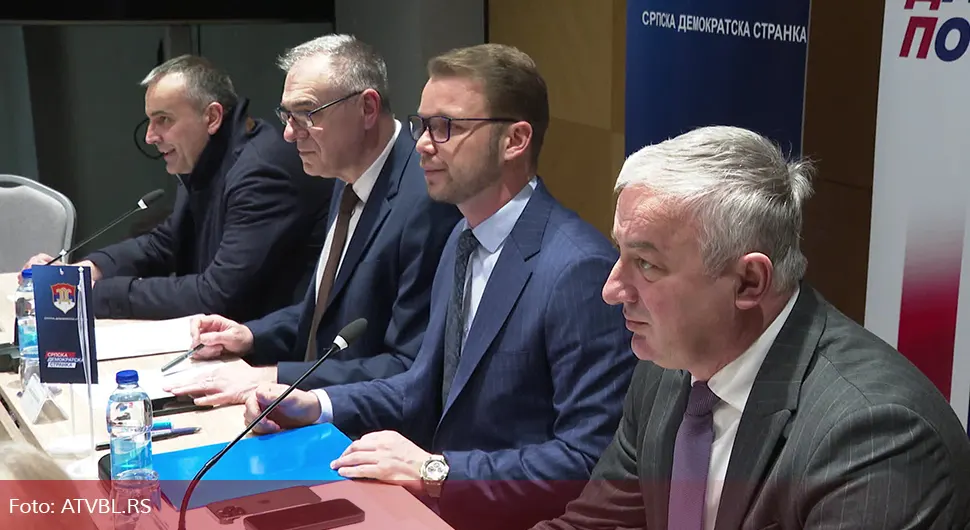 Одгођен састанак Тројке, ХДЗ-а и опозиције из Републике Српске