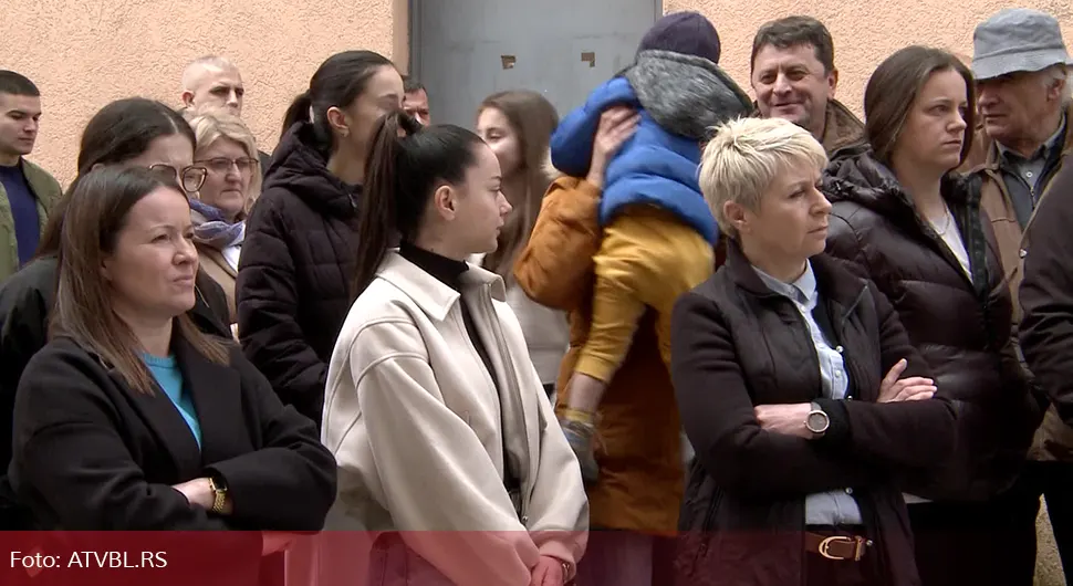 Протест мјештана Автовца код Гацка: Страхују за здравље