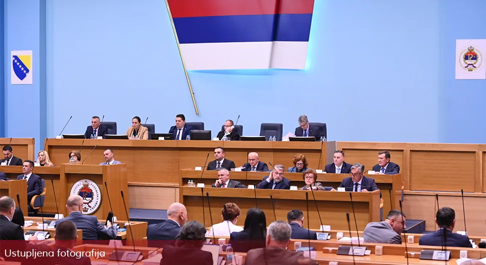 Једне плаћамо да ћуте, друге да не долазе: Шта се ради у НСРС?