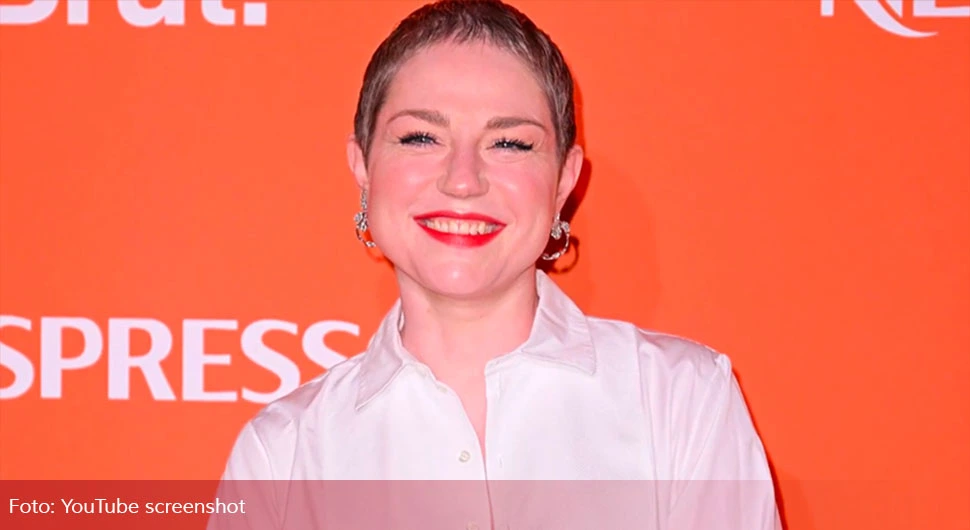 Преминула глумица Емили Декен