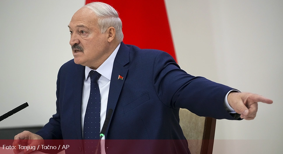 Лукашенко позвао власти на одговорност због ''шала'' са цијенама