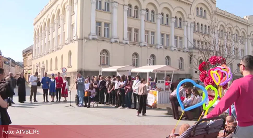 Хуманитарни базар за Удружење "Искра"
