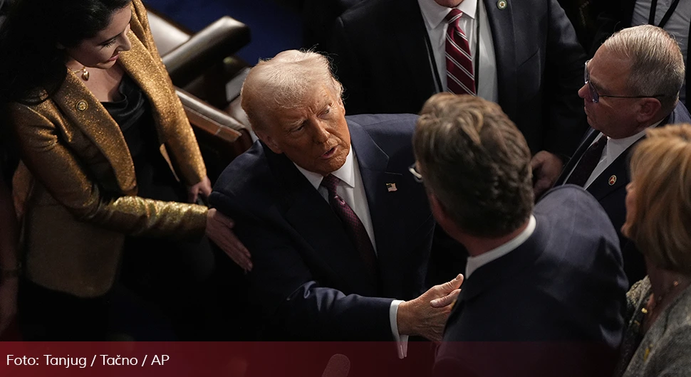Процуриле информације: Трамп спрема напад на Гренланд?