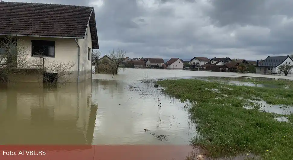 Гомјеница у води, мјештани очајни