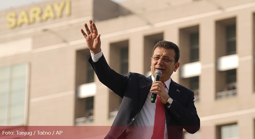 Највећи ривал Ердогана: Имамоглу осуђен на двије године затвора
