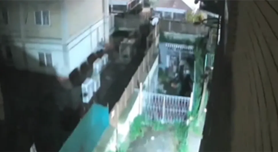 Јак земљотрес у Италији: Људи излазили на улице