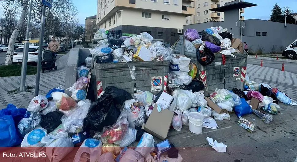 Грађани огорчени: Бањалука се гуши у смећу