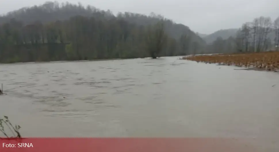 Водостај ријека Уне и Сане и даље у порасту