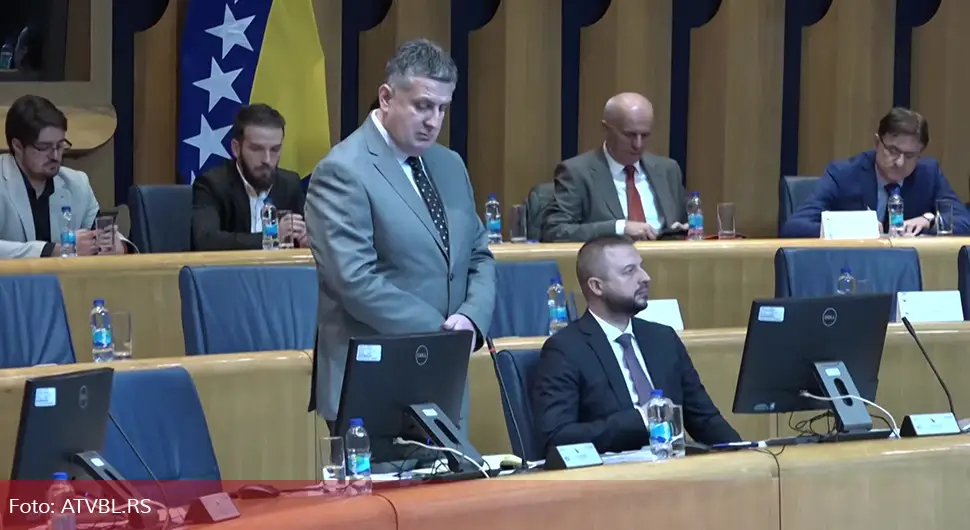 ''Туга, чемер, јад'': Опозиција у Европском парламенту заобишла јединство
