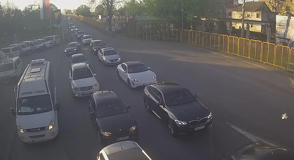 Дужа чекања на више граничних прелаза