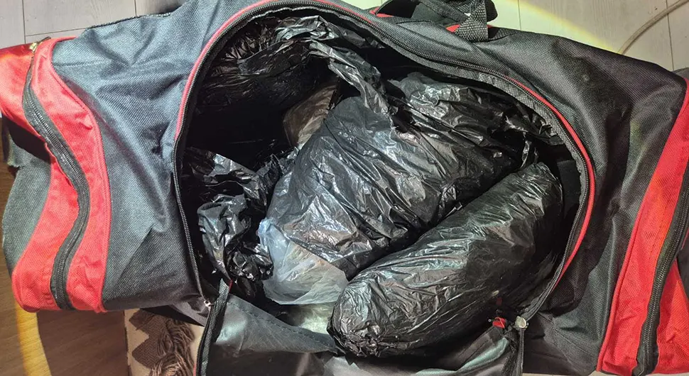 Заплијењено 19 килограма дроге, ухапшен тројац