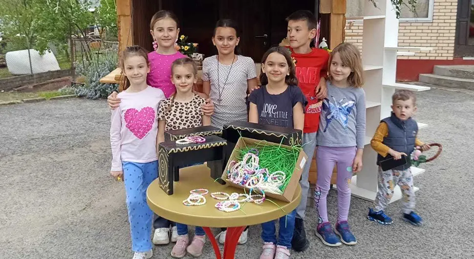 Дирљив гест дјеце из Лакташа за вршњаке на Косову и Метохији