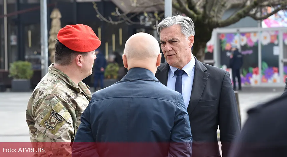 Каран: Одлука Интерпола потврђује да су званичници Српске политички прогоњени