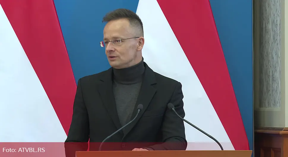 Сијарто: Украјини није мјесто у ЕУ, не припада цивилизованим земљама