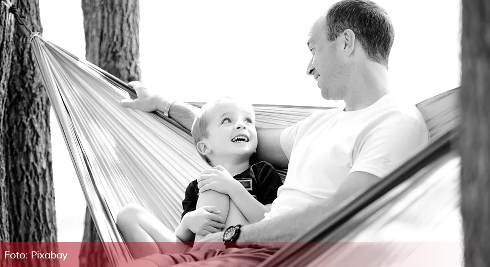 Виц дана: Пита син тату