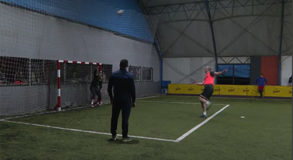 ЛАФ лига: Дружење крoз фудбал