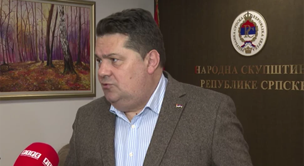 Стевандић: Боже, колико је лијепо бити и остати чистог и уздигнутог чела и на српској страни историје