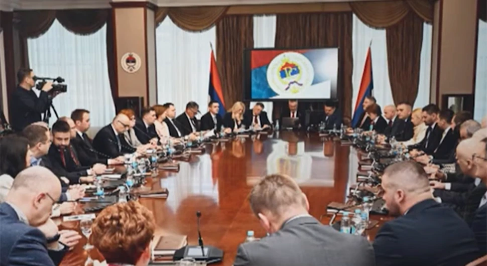 Шта су закључци проширене сједнице Владе