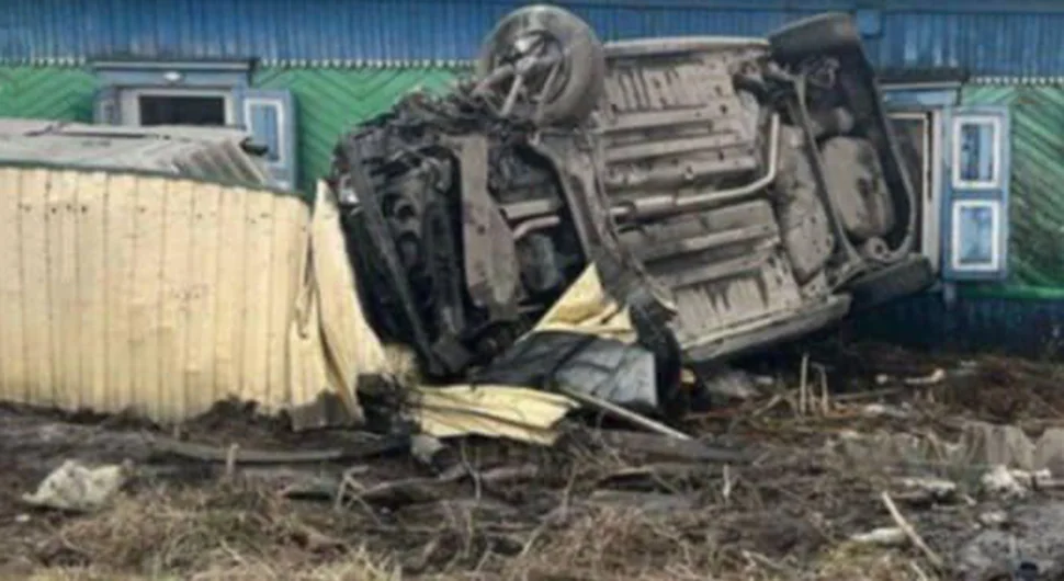 Пежоом усмртио жену и бебу, избезумљен носио дијете на рукама