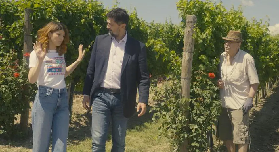 Звијезда серије Тајна винове лозе љуби млађег колегу