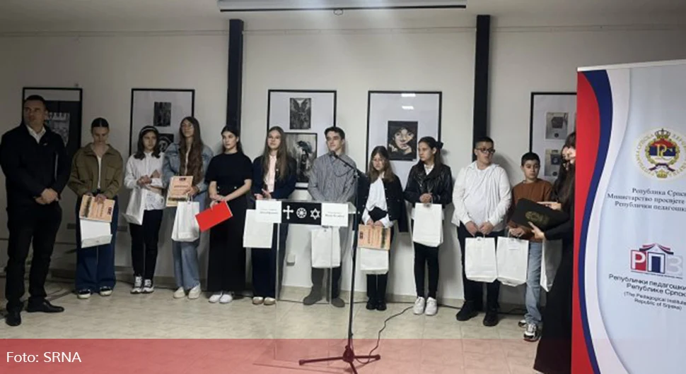 Уручене награде ученицима за најбоље ликовне и литерарне радове о страдању у Jасеновцу
