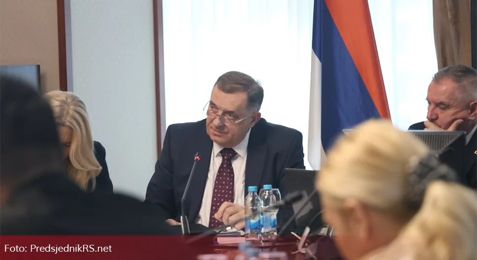 'Српска одржива у готово немогућем политичком окружењу које се зове БиХ'