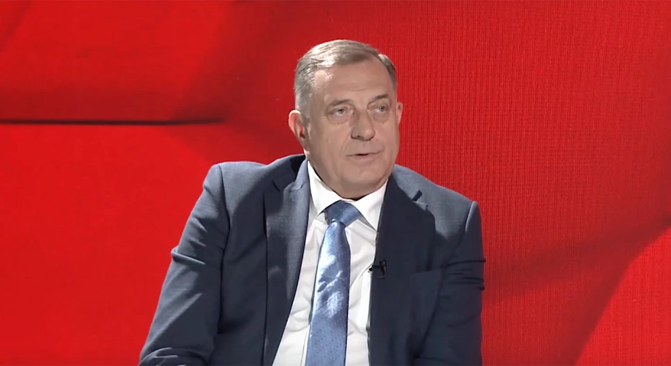 "Бањалуку неће угурати у џамахирију"