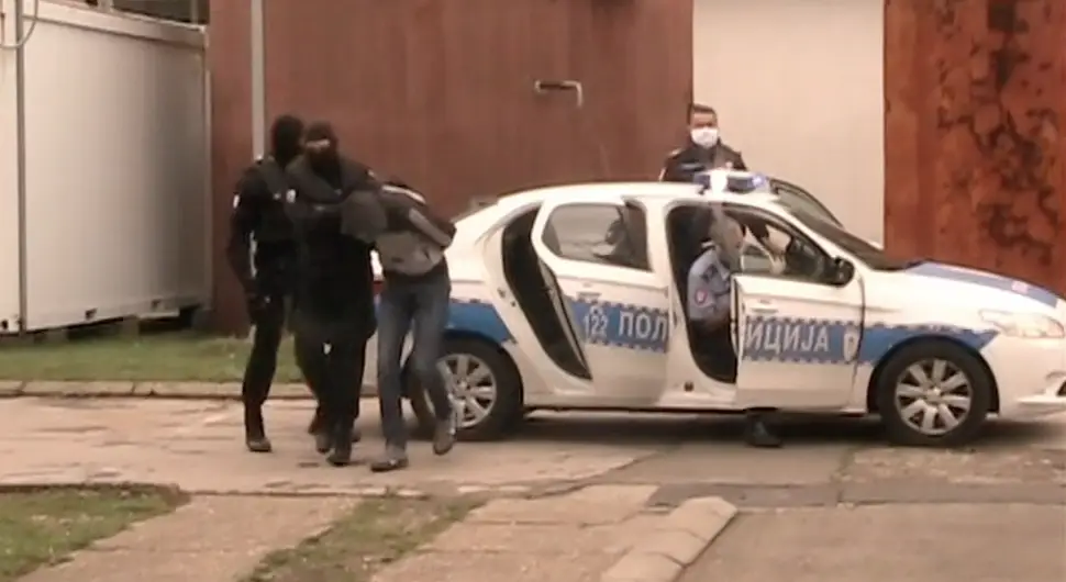 Бијељинцима три године затвора за диловање кокаина