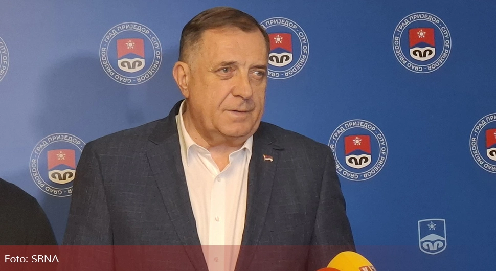 Додик: Нудио сам Станивуковићу три министарска мјеста, он отишао да разговара с Конаковићем