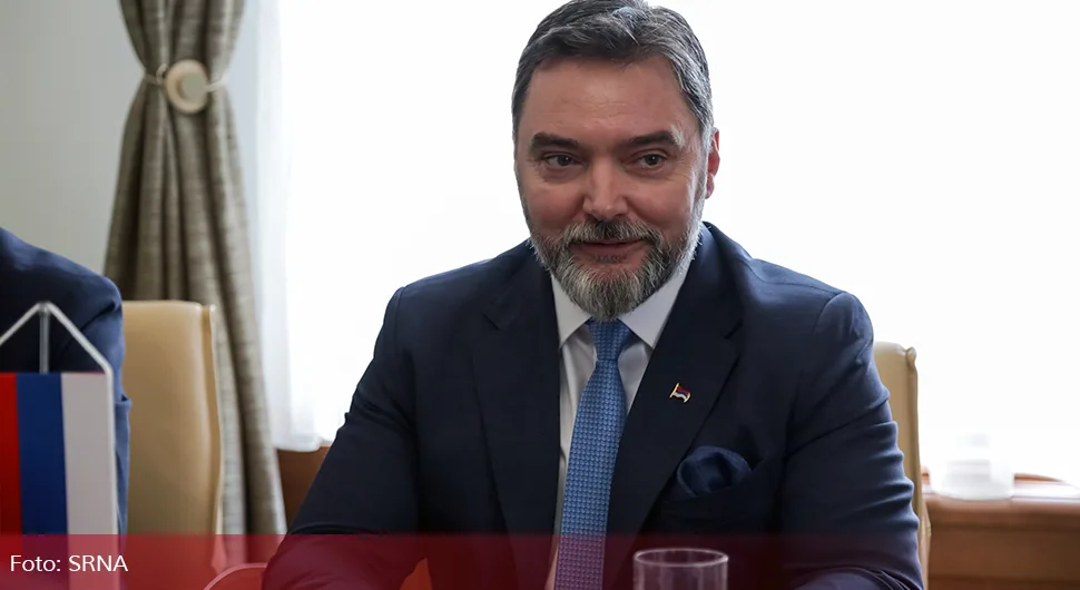 Кошарац одговорио Конаковићу