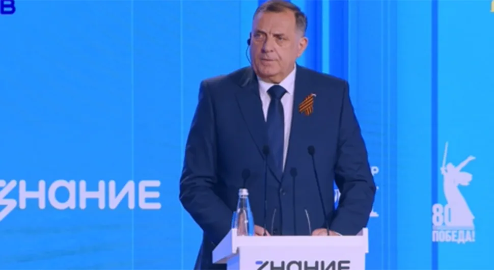 Предсједник Додик се обраћа руској омладини УЖИВО