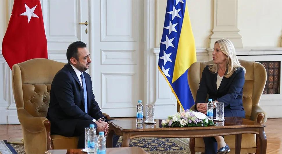 Цвијановић примила акредитивно писмо новоименованог амбасадора Републике Турске у БиХ (ФОТО)