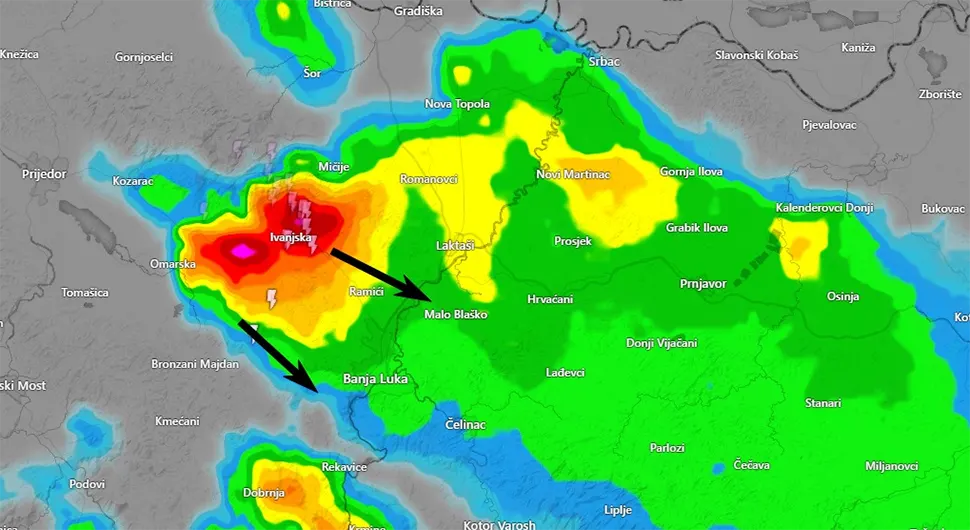 Дијелове Српске захватило јако невријеме: Иде према Бањалуци