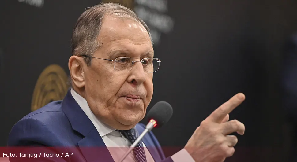 Лавров: Неопходно укинути санкције Сирији