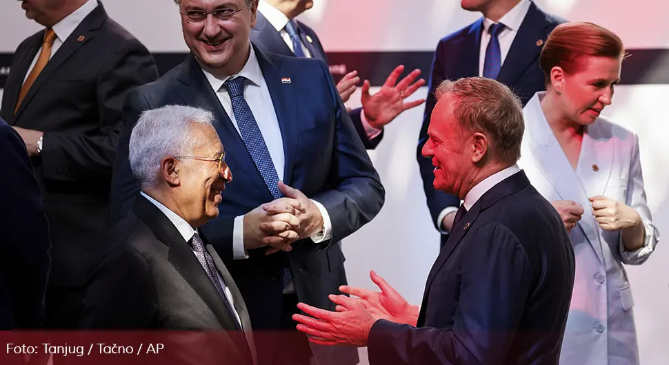 Бачена димна бомба на премијере Холандије и Пољске