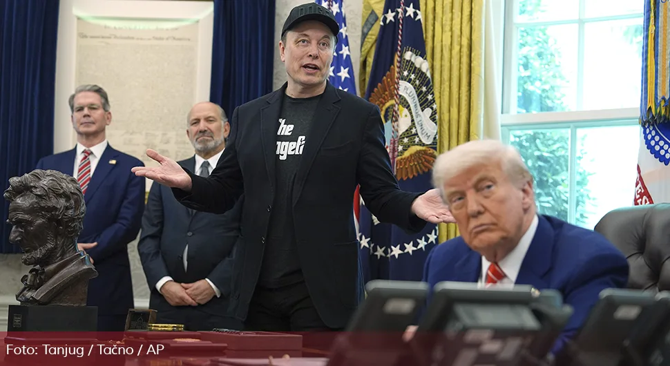 Маск обрисао објаву о Трампу која је дигла прашину: Корисници у шоку, порука нестала