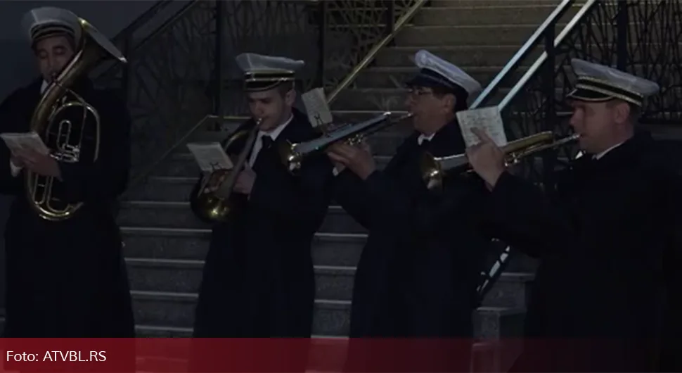 Првомајски уранак уз звуке дувачког оркестра