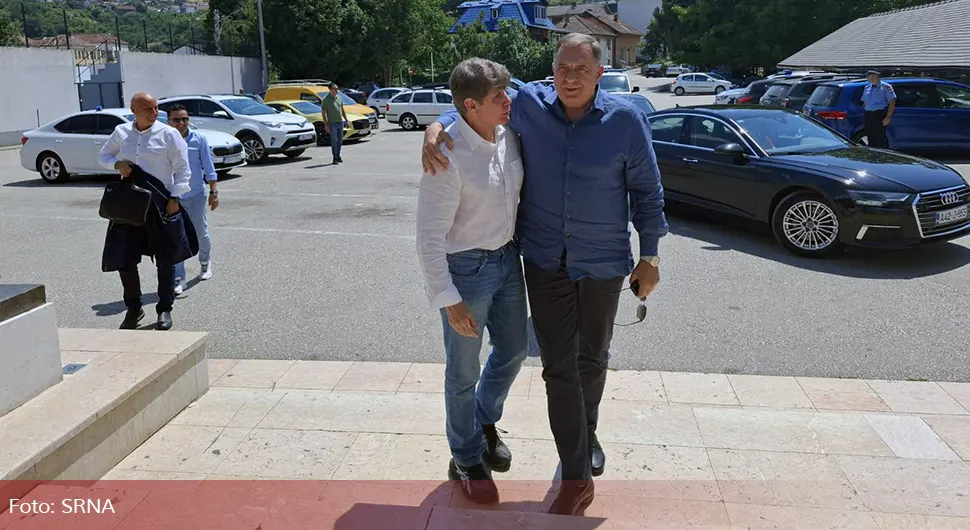 Додик у Вишеграду са Родом Благојевићем