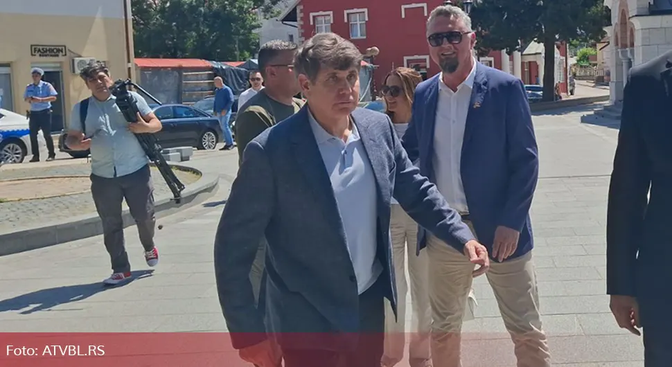 Род Благојевић у посјети Гацку