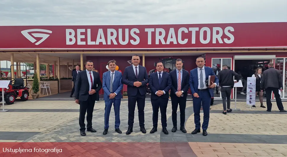 Минић: Разговарано о новој транши "беларус" трактора