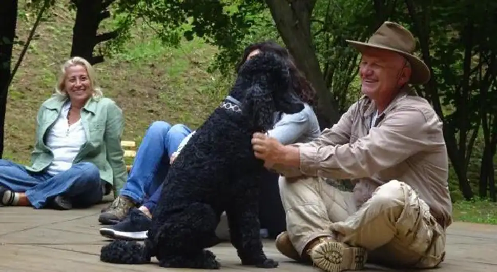 Отишао Сани: Преминуо пас Семира Османагића