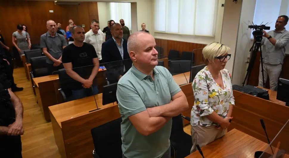 Тројици оптужених 85 година за убиство Крунића и Павловића!