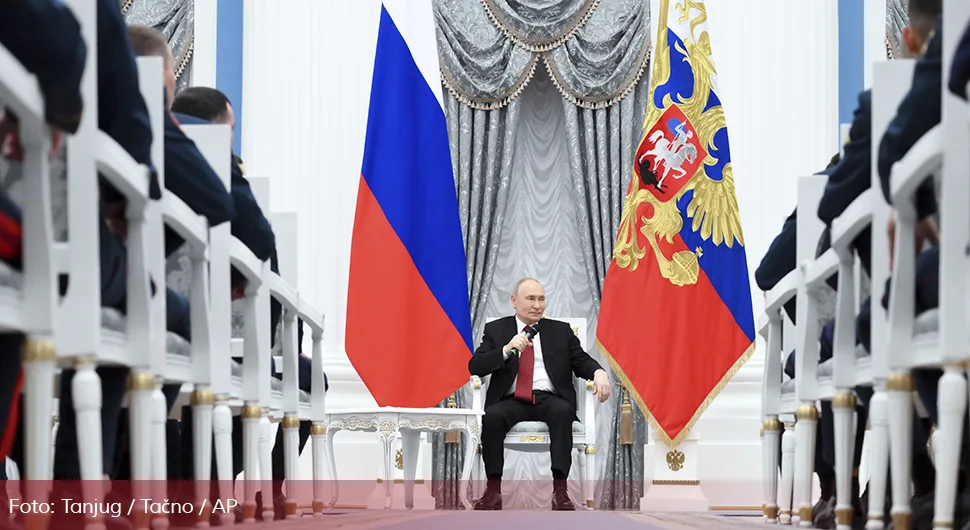 Владимир Путин жустро запријетио: Споменуо нуклеарно оружје
