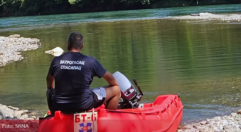 Хероји: Ватрогасац и професор спасили дјечака од утапања