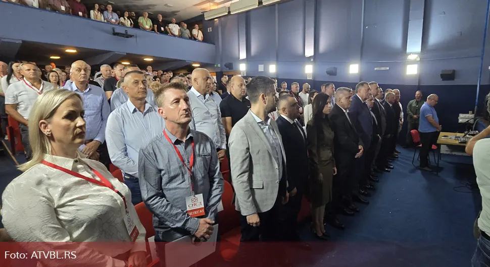 Изборна конференција ГО СНСД Теслић, присуствује Додик