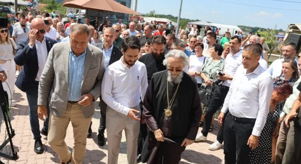 Бранешци код Челинца славе Светог Прокопија; Присуствује предсједник Српске